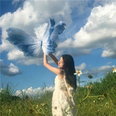 屋顶上的小飞人