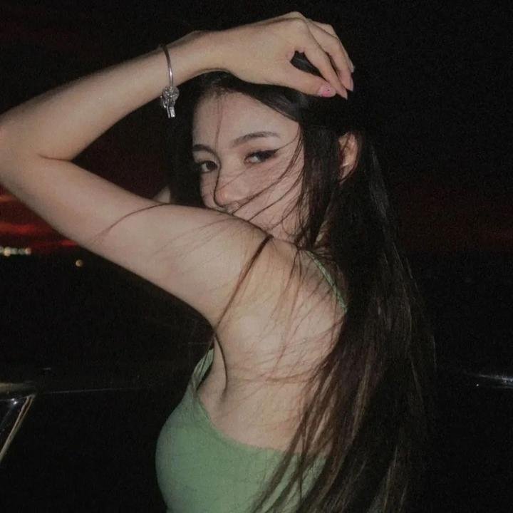 霸气女销售